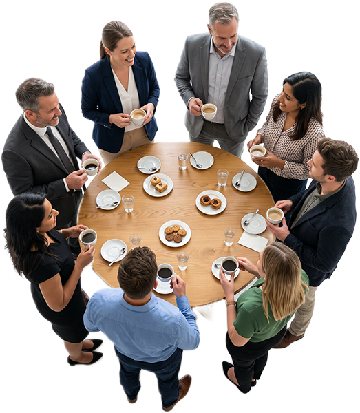 Empresários reunidos ao redor de uma mesa em encontro do GAC